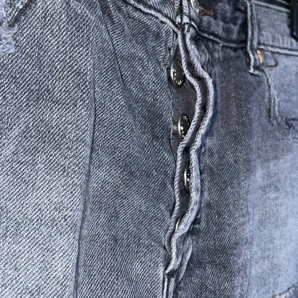 ❤️‍🔥 Free People, We the free size 27 Shorts - Picture 3 of 5